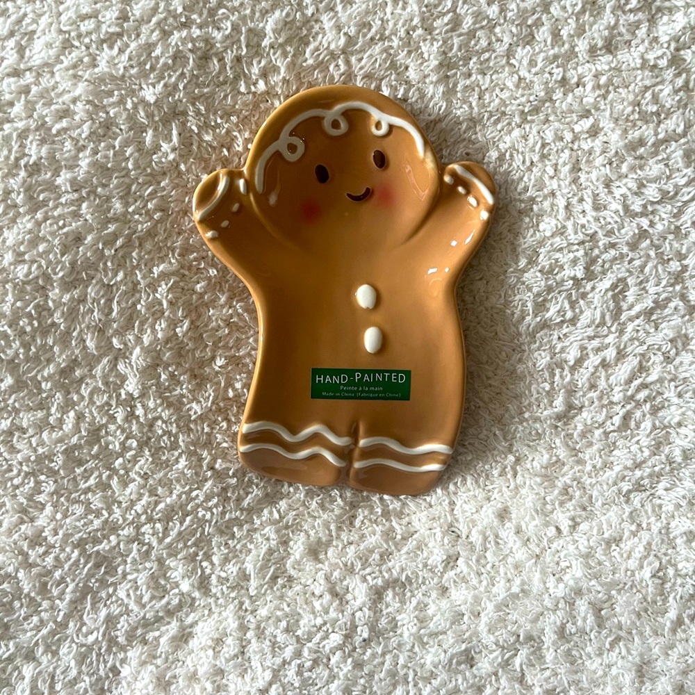 Gingerbread Man Spoon Holder.